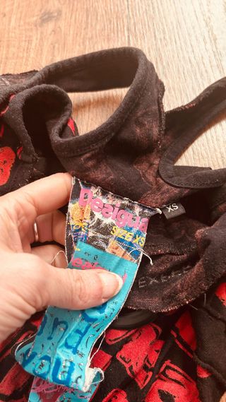 Vestido Desigual Corazones Negro y Rojo