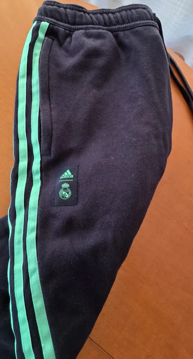 Pantalón Adidas Real Madrid Talla L