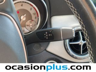 Mercedes-Benz GLA 200 d Urban 100 kW (136 CV)