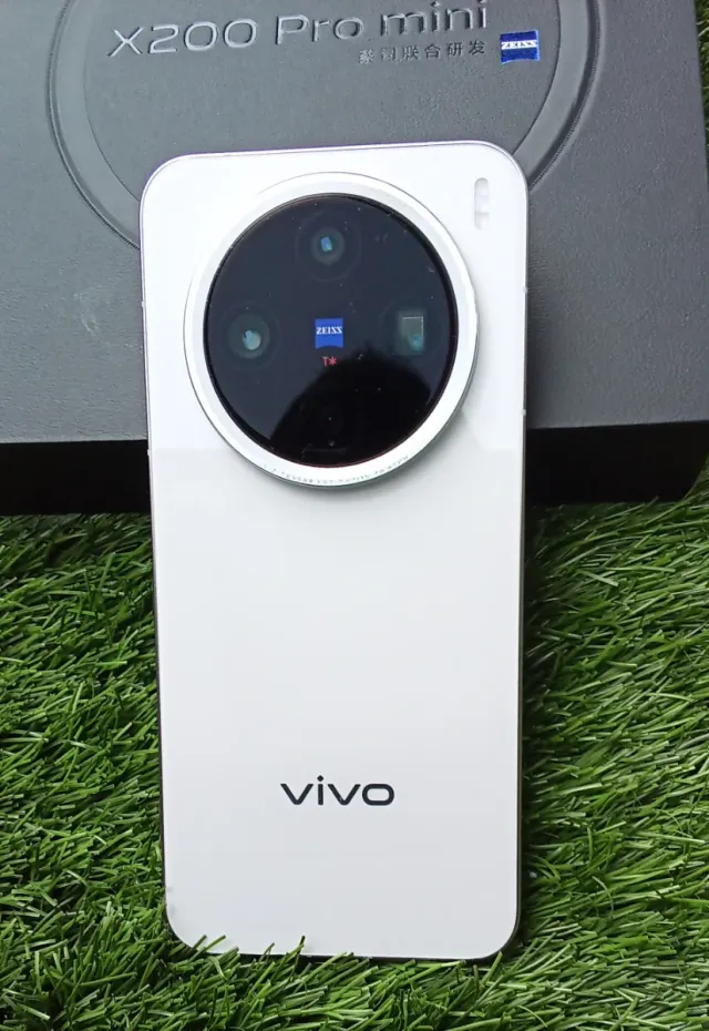 VIVO x200 PRO Mini de 512/16gB