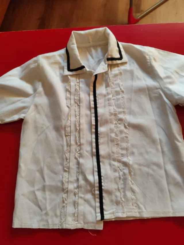 Conjunto niño T4: Camisa blanca y pantalón terciop