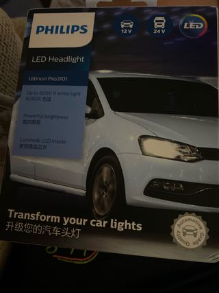Lámparas LED Philips H4 Ultinon Pro3101