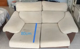 Sofá biplaza beige y marrón