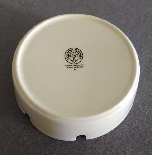 Cenicero La Cartuja Sevilla 11cm