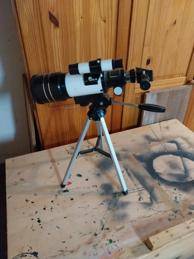 Telescopio infantil con trípode