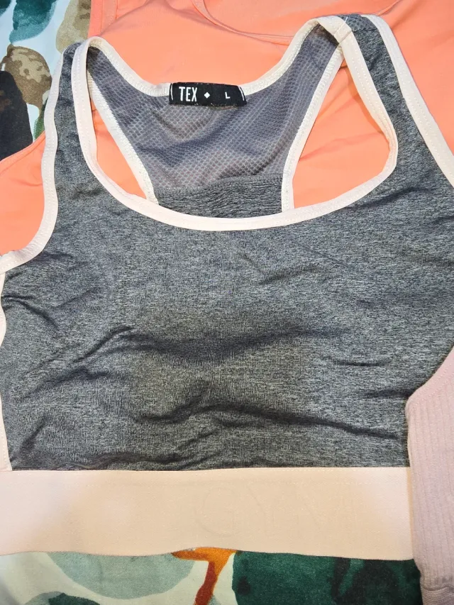 Conjunto 3 Tops Deportivos Mujer Talla L