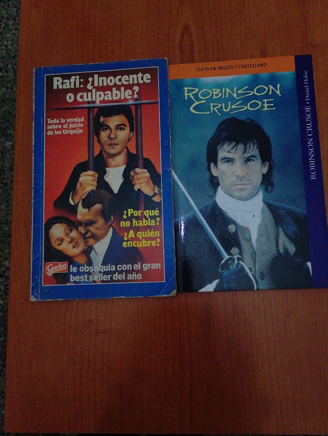 2 Libros: Robinson Crusoe y Rafi