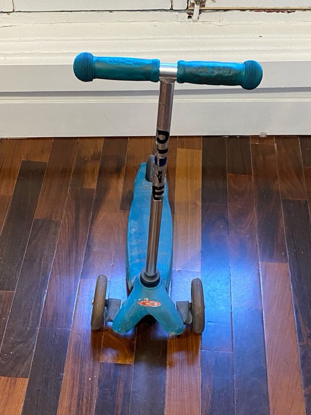 Patinete infantil 3 ruedas azul