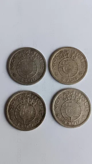 4 Moedas 5 Escudos Moçambique 1960 Prata