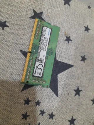 Samsung 8GB DDR4 2400MHz RAM