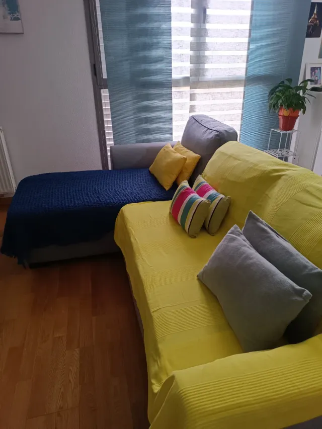 Sofá chaiselongue azul/gris tela