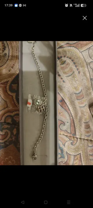 Braccialetto con ciondolo a quadrifoglio