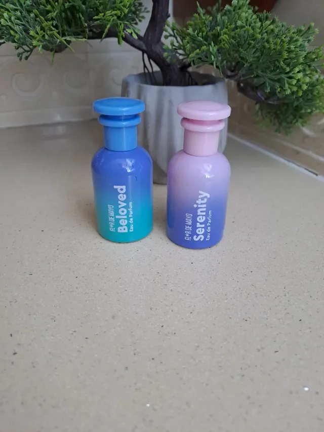 2 bottiglie di profumo Flor de Mayo