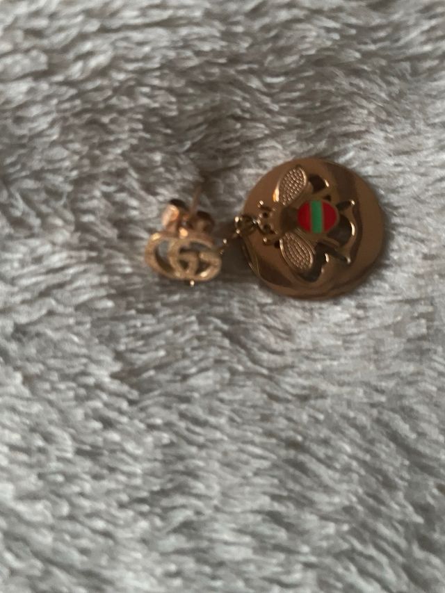 Pendientes Gucci Abeja