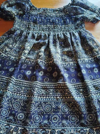 Vestido estampado azul y multicolor