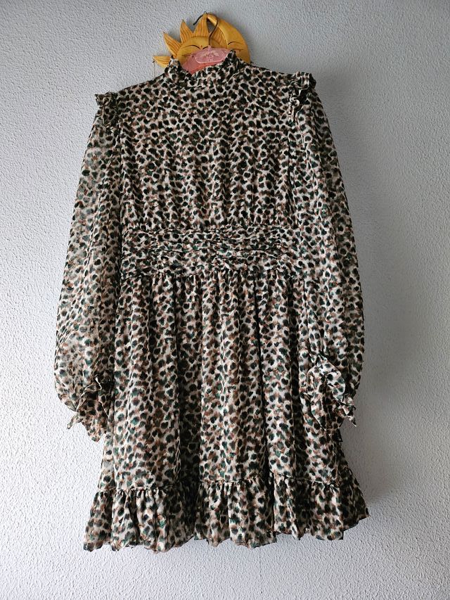 Vestido animal print de Highly Preppy