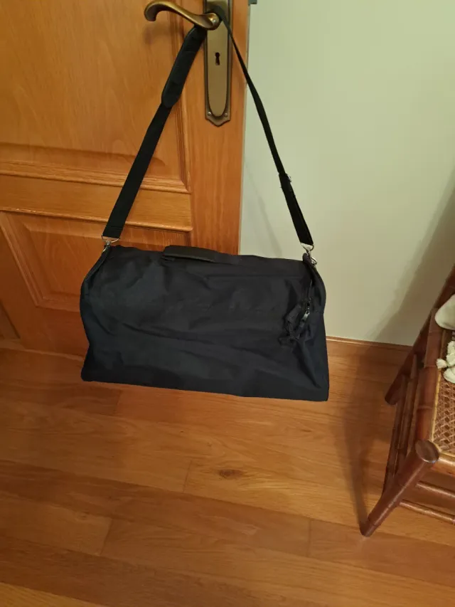 Bolsa de viaje negra