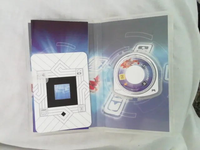 Gioco PSP Invizimals: La caccia inizia qui