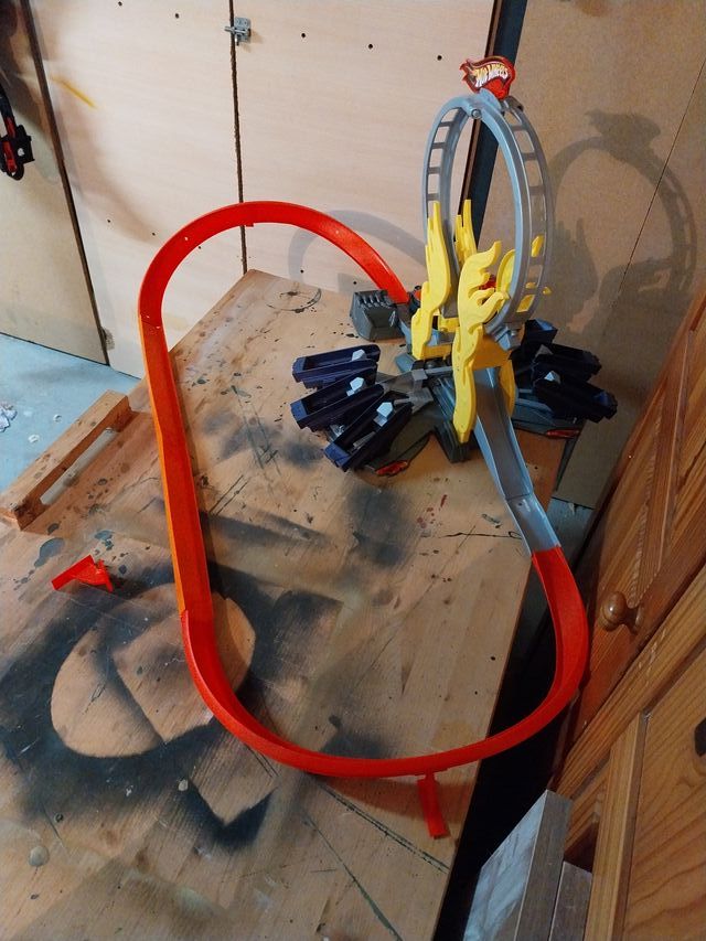 Hot Wheels Blast & Crash Pista