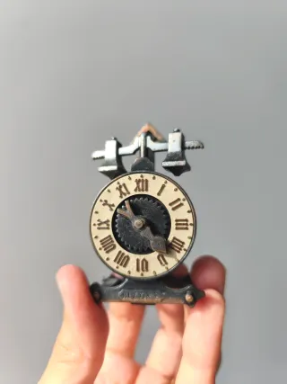 Sacapuntas vintage Playme Reloj