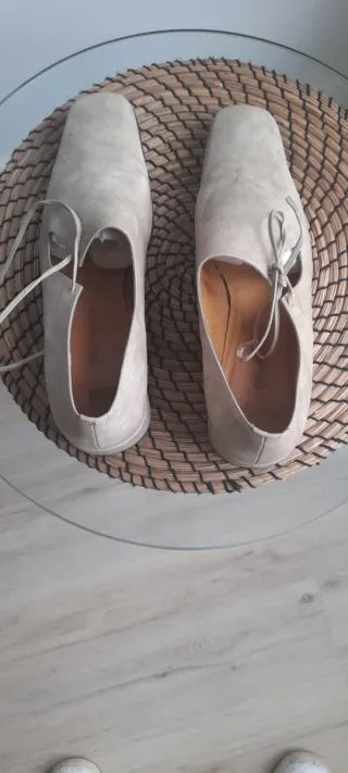 Zapatos planos beige