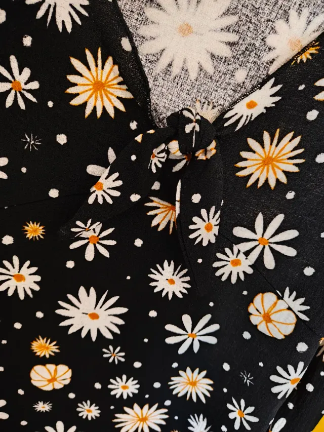 Camiseta flores manga larga talla L