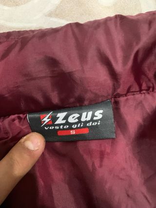 Giacca Antivento Zeus Nera e Rossa