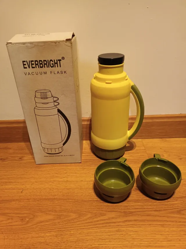 Termo Everbright Amarillo con dos Tazas