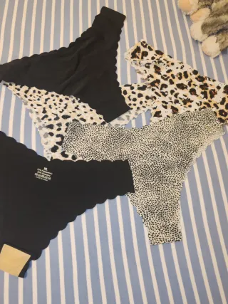 Bragas XL Estampadas y Negras.