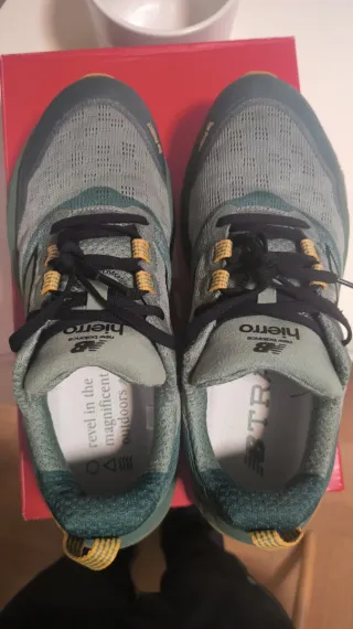 Zapatillas Trail New Balance Hierro V9 Talla 42'5