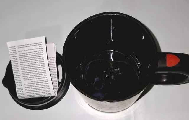 Taza automática For lazy Coffee lovers