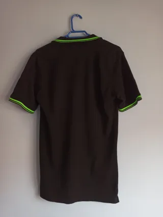 Camiseta Polo Juvenil Negra y Verde