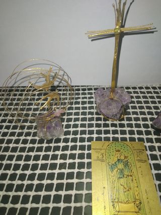 Croce in argento e 3 oggetti Religiosi su ametista