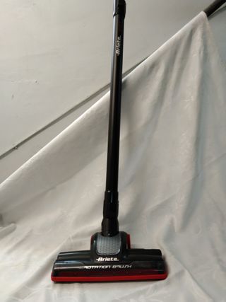 Aspiradora Ariete con cepillo rotatorio
