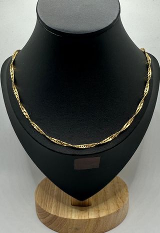 Cadena Singapour de oro de 18k, 7.62 g, 47 cm.