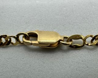 Cadena Singapour de oro de 18k, 7.62 g, 47 cm.