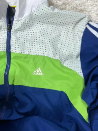 ¡¡OFERTA!! Talla L Chaqueta Adidas Impermeable