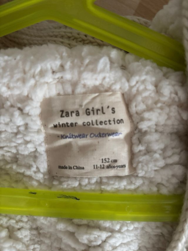 Cárdigan Zara Largo