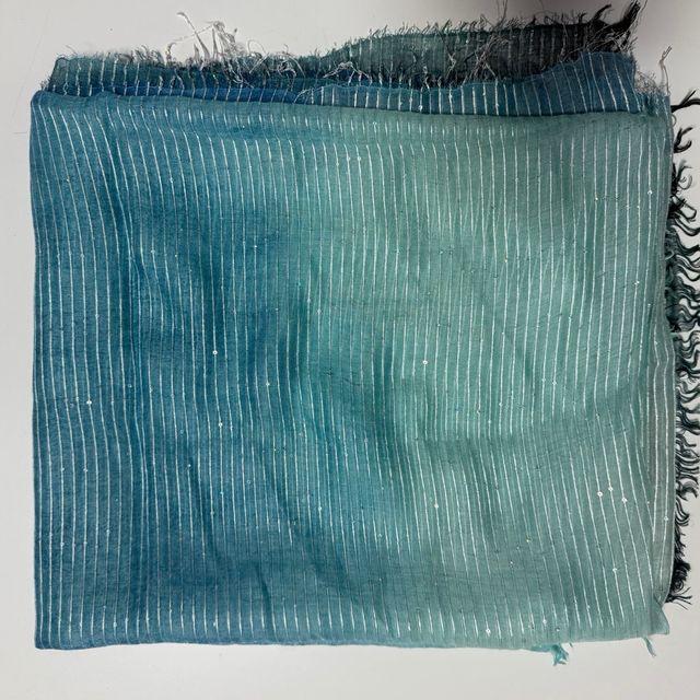 Sciarpa artigianale sfumata blu e verde acqua