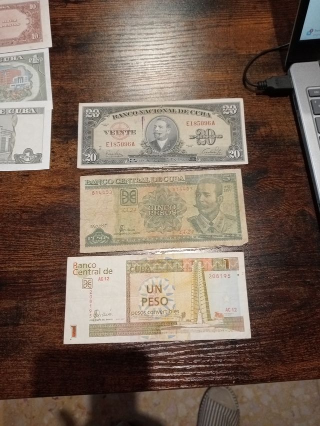 8 Billetes de Cuba