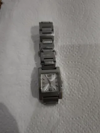 Reloj Casio Mujer Plata y Blanco