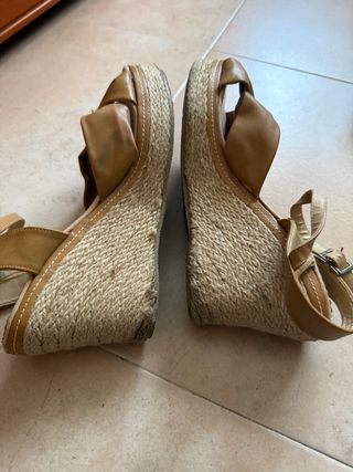 Sandalias Mustang Beige/Marrón Talla 41