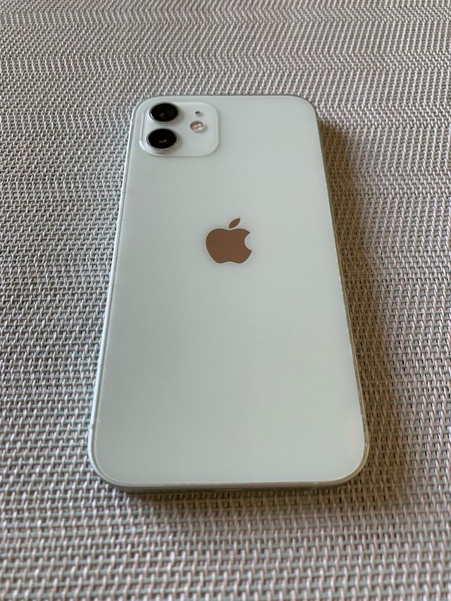iPhone 12 Verde