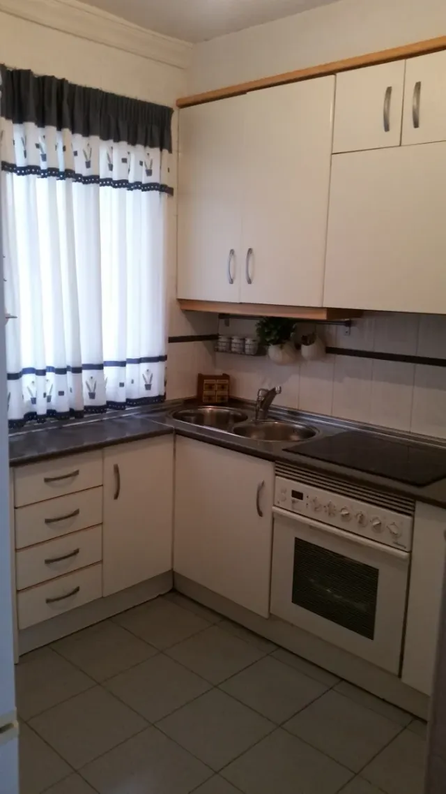 Piso cerca de la playa en esquina todo exterior