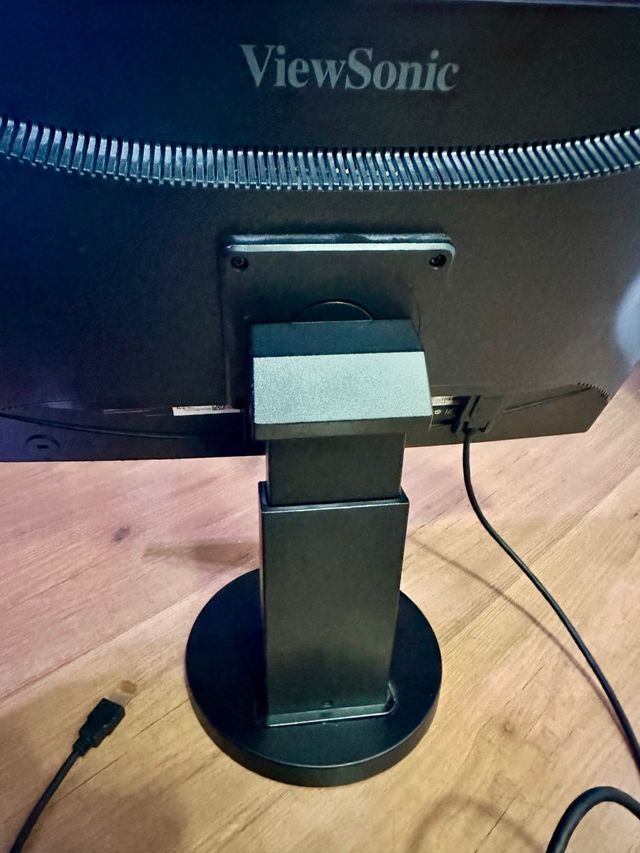 Monitor ViewSonic VG2233-LED Negro