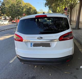 Ford S-MAX 2013