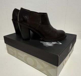 Stivaletti Geox pelle marroni tacco alto