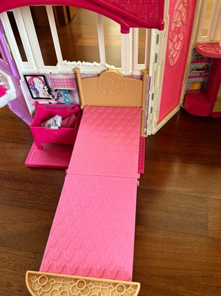 Casa delle Barbie a valigetta