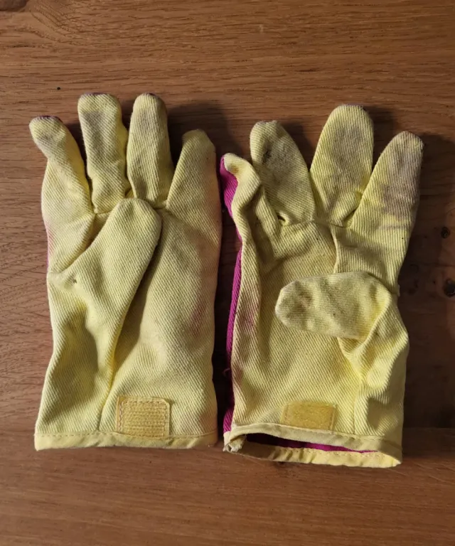 OFERTÓN: Guantes de jardinería para niña