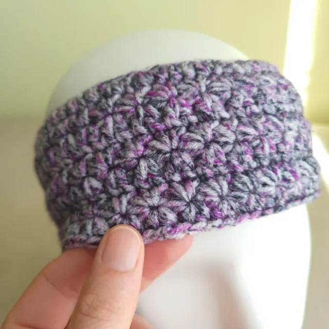 Cerchietto multicolore in lana intrecciata a mano